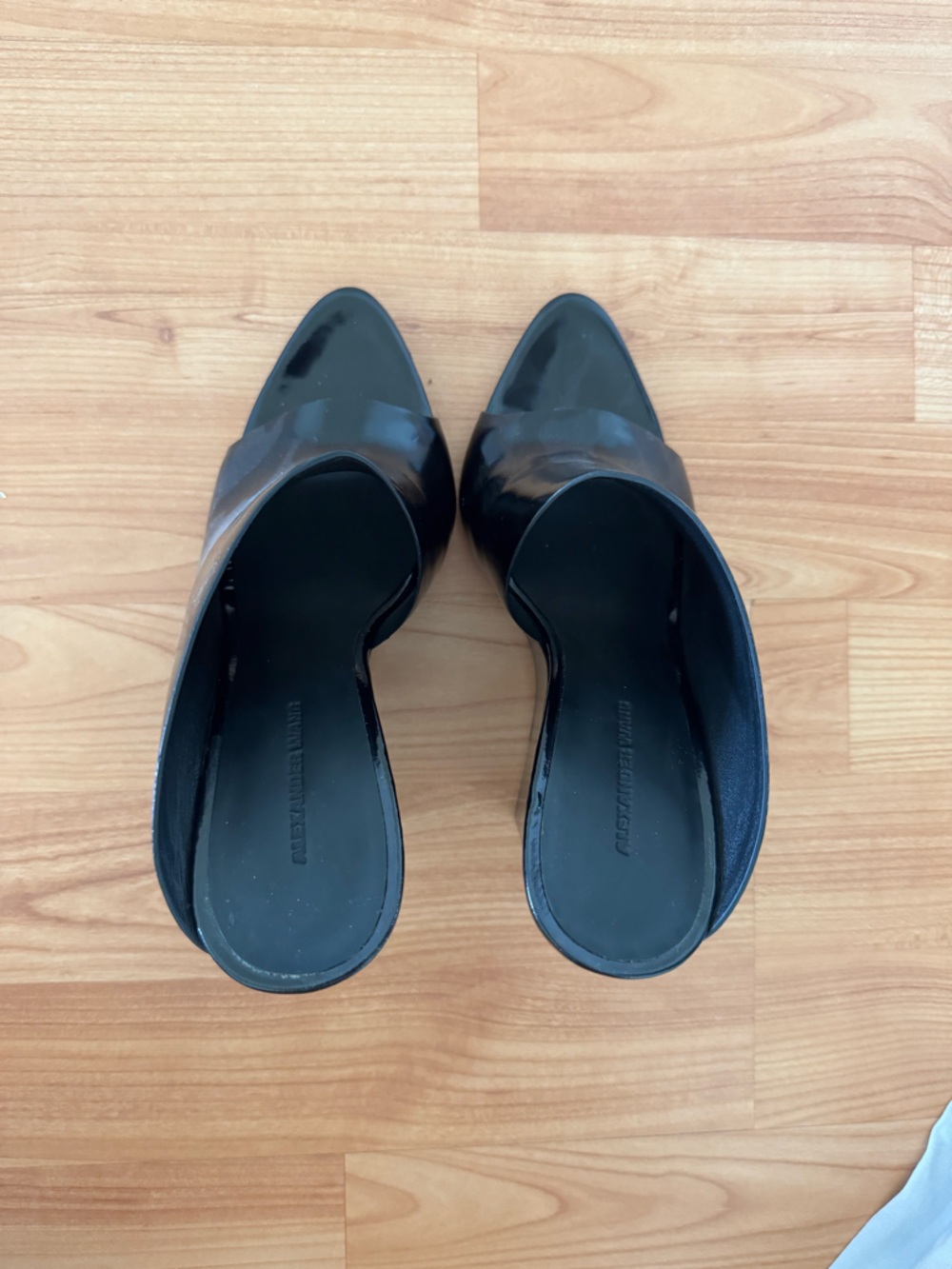 Alexander Wang Black Patent Leather Open-Slide Sexy Cutout size 5.5 Sandals
